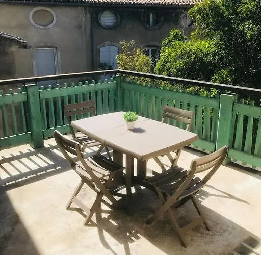 Chez Leo II